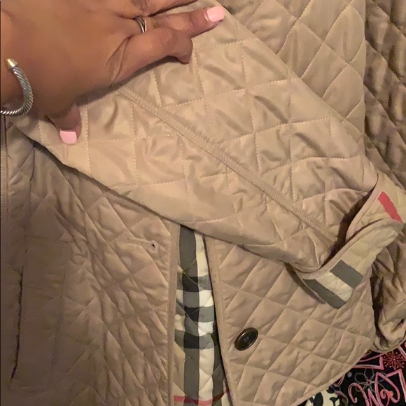 Burberry Ashurst Quilted Jacket - Picture 2 of 4